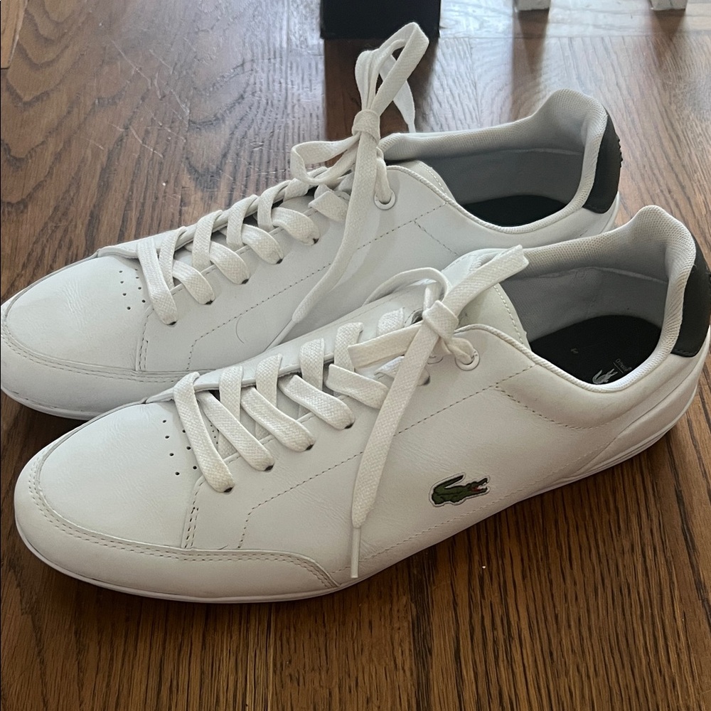 Lacoste Men's White and Green Sneakers - 11 1/2.